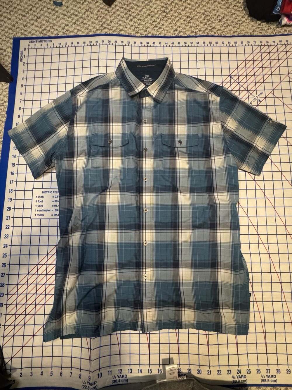 Kuhl Response Short Sleeve Plaid Button Up Shirt Blue Men's Medium